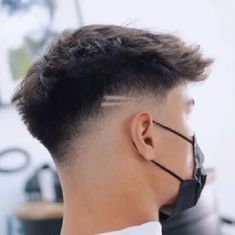 Mid To Low Fade, Mid Tapper Hair, Mid Fade Drop, Drop Fade Straight Hair, Tapper Fade Men Haircut Short Hair, Tapper Fade Alto, Tapper Fade Men, High Fade Mullet, Mid Drop Fade Haircut Men