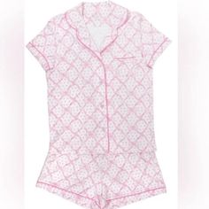 Roller Rabbit Sold Out Pajamas Size Small. Shorts And Short Sleeve!! Limited Edition Brand New With Tags! Color: Pink Size: Small Sold Out Online Lulu Shorts, Cute Pjs, Cute Pajama Sets, Roller Rabbit, Baby Bow, Cute Preppy Outfits, Cute Pajamas, Pajama Bottoms, Short Pajama Set