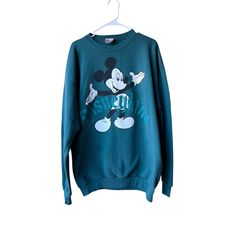 Preowned, Good Condition. Some Stains, Please See Photos. No Rips Or Tears. Vintage Disney Rare Mickey Mouse Disneyland Walt Disney 50% Polyester 50% Cotton Pit To Pit: 24.5” Full Length: 28” Offers Are Welcome! Bundle & Save! I Will Approve Reasonable Offers And Ship Within 24 Hours. All Items Are Hand-Picked And Checked Thoroughly For Flaws & Cleanliness, However Please Keep In Mind Items Are Preloved Unless Listed As New With Tags. Please Check Measurements (Subject To Human Error) And Review Mickey Mouse Disneyland, Disneyland Mickey Mouse, White Jumper, Disney Designs, Sustainable Shopping, Vintage Disney, Crewneck Sweater, Hand Picked, Large Prints