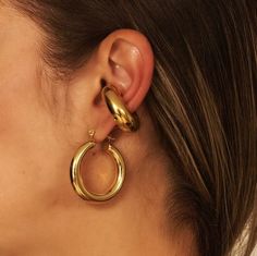 hello Trendy Gold Small Hoop Clip-on Earrings, Chunky Gold Metal Earrings, Trendy Clip-on Hoop Earrings, Trendy Gold Chunky Hoop Earrings, Trendy Chunky Gold Hoop Earrings, Gold Chunky Hoop Earrings Trendy Style, Trendy Chunky Gold Earrings, Chunky Hoop Earrings, Gold Hoops