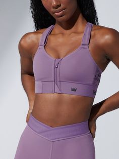 • 30 Day Guarantee: Wear, wash, return if unsatisfied. • Patented Zip. Cinch. Lift.® adjustability.• Four-way stretch fabric moves with you. • Medium level of support and control. • Wire-free seamless cups for natural shape. • Zipper garage to protect from chafing.• Designed to fit all shapes and sizes, cups A – I.1-1.25” wide padded shoulder straps for comfort.2” wide rib band for extra support.Convertible straps can be worn in X or H-back formation.Hidden hook and eye provide an extra set of h Weightlifting Gym, Active Outfits, Activewear Sets, Braces