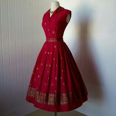 Skirt And Top Dress, Kaftan Designs, Sari Dress, Salwar Kamiz, Indian Dresses Traditional, Trendy Dress Outfits, Vintage 1950s Dresses