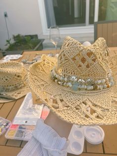 Christine Core, Cowgirl Bachelorette Parties, Cowgirl Bachelorette, Cowgirl Aesthetic, Cowgirl Birthday, Cowgirl Party, Diy Summer, Diy Hat