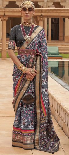 Black and Grey color Saree in Silk fabric with Printed work Patola Silk Saree, Designer Sari, Grey Saree, Patola Saree, Indian Sarees Online, Readymade Saree, Indian Wedding Wear, Half Sleeve Blouse, Trendy Sarees