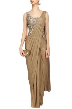 Neeta Lulla Drape Gown, Neeta Lulla, Indian Saree Blouses Designs, Wedding Indian, Saree Designs Party Wear