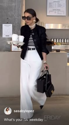 50 And Fabulous Outfits, Summer Work Outfits Black Pants, French Women Style Outfits Parisian Chic, Petite Fashion Outfits Classy, Over 60 Fashion Petite, Old Money Minimalist, French Look, Classic Style Outfits