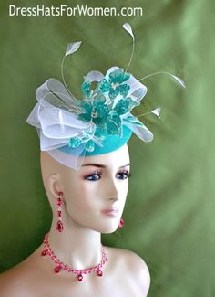 Women’s Jade Mint Green Sinamay Straw Sequin Flower And Feather Fashion Designer Haute Couture Hat Headpiece Wedding Fascinator Hair Accessory. Beautiful Sequin Multi colored Mint Jade Green And Metallic Silver Flower Appliques Are Placed On A Jade Mint Green Simulated Sinamay Straw Round Base, Trimmed With A Large White Horsehair Crinoline Bow.  Long White Shooting Coque Feathers Top Off This Gorgeous Headpiece. This Formal Art Deco Styled 1920’s Style Flapper Hat Can Be Worn In Different Posit Lady Jade, Kentucky Derby Fashion, Fascinator Hats Diy, Church Lady Hats, Fascinator Hair, Custom Made Hats, Derby Fashion, Preakness Stakes, Feather Fashion