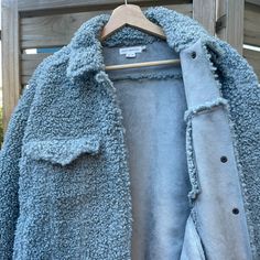 Brand: Good American Size: 00/0 - Oversized Fit Fabric: 100% Polyester Bonded With Suede Snap Button Closure Front Pockets Long Sleeves Ultra Soft Feeling Trendy Blue Shacket For Winter, Trendy Blue Winter Shacket, American Boyfriend, Faux Shearling Coat, Sherpa Pullover, Soft Feeling, Teddy Jacket, Teddy Coat, Sherpa Jacket