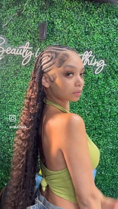 Funai Knotless Braids, Feed In Braids With Designs And Curls, Braids To The Scalp With Weave, Star In Braids, Lemonade Goddess Braids Curly, Jessicathepranker Braids, Unique Hair Braiding Styles, Braided Hairstyle Ideas For Black Women