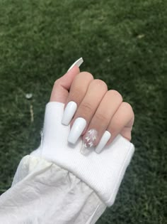 Trends Nails, White Acrylic Nails, Cute Acrylic Nail Designs, Simple Acrylic Nails, Fall Acrylic Nails, Coffin Shape Nails, Long Acrylic Nails Coffin, Acrylic Coffin, Nails 2020