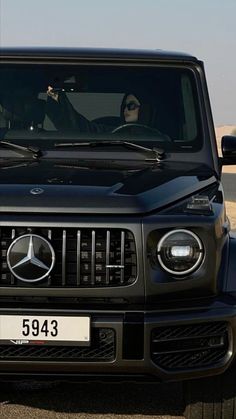 مرسيدس بنز, Motor Mobil, Stile Hijab, Dream Cars Mercedes, Last Ride, Vision Board Inspiration, Luxury Lifestyle Dreams, G Class, Classy Cars