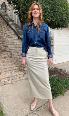 "Vintage Tommy Hilfiger khaki maxi pencil skirt. Zip front. Vented in back. Welt pocket on front left and right side. Stretch cotton spandex. Classic khaki skirt. 15\" Waist 18\" Hip 37\" Long" Casual Fitted Maxi Skirt With Pockets, Fitted Casual Maxi Skirt With Pockets, Khaki Fitted Long Skirt, Fitted Long Khaki Skirt, Fitted Khaki Cotton Skirt, High Waist Solid Pencil Skirt With Pockets, Beige Maxi Skirt With Pockets For Fall, Stretch Full Length Pencil Skirt For Work, Fitted High Waist Maxi Skirt With Pockets