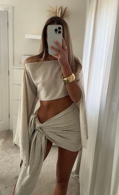 Cleo Sarong Set - Linen Backless Long Sleeve Top, Look Hippie Chic, Knot Skirt, Wide Sleeve Top, Bauchfreies Top, Fest Outfits, Elegante Y Chic, Middle Age Fashion, Looks Party