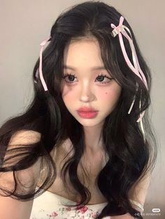 Bridesmade Hair, Coquette Makeup, Asian Makeup Looks, Heart Flutter, Cute Makeup Looks, Aesthetic People, School Looks, Asian Makeup