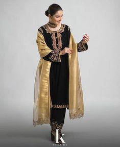 Kurta Outfit, Pakistani Dresses Online, Ayeza Khan, Chiffon Collection, Embroidery Suits Design