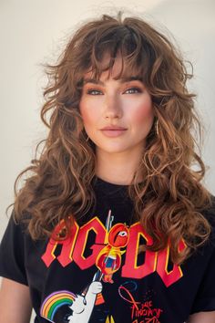 Top 25 Trendy Haircuts for Women in 2025: Bob, Pixie, Shaggy, Medium to Long Hairstyles with Bangs Loose Curly Hair With Bangs, Naturally Curly Shag Haircut Medium, Shaggy Haircuts Curly Hair, Shaggy Curly Hair Medium, Shag Cuts For Curly Hair, Wispy Bangs Curly Hair, Medium To Long Hairstyles, Curly Shag With Bangs