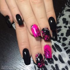 Rock N Roll Nails Designs, Rock And Roll Nails Design, Glam Rock Nails, Rock Concert Nail Ideas, Rock N Roll Nails, Rock Nails Grunge