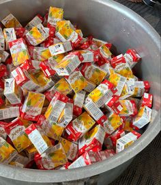 big bowl of mango juice in the summer vibes cold juice south asian things eid mubarak Desi Summer Aesthetic, Desi Vibes, Iftar Party, Pakistani Culture, Mango Juice, Aesthetic Summer