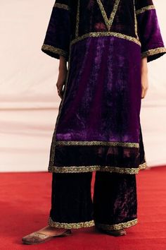 Wine and purple silk velvet kurta with all over contrast color block panels, vintage pattern, contrast applique, sequin and thread embroidered borders. Paired with flared pant. - Aza Fashions Purple Border Dupatta, Velvet Kurta, Kurta Pant Set, Embroidered Pants, Buy Wine, Kurta With Pants, Velvet Color, Purple Silk, Silk Velvet