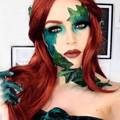 Posion Ivy Makeup Looks, Poison Ivy Shoes, Tattoo Pumpkin, Poison Ivy Costume Diy, Villains Costumes, Pumpkin Tattoos, Halloween Tattoo Designs, Poison Ivy Halloween