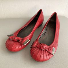 MISS SIXTY Red leather Shoes ballet flats Slip On Excellent Vintage Y2k Sz 39 Casual Red Ballet Flats With Round Toe, Casual Red Leather Ballet Flats, Red Leather Shoes, Shoes Ballet Flats, Shoes Big, Womens Mary Janes, Mary Jane Shoes Womens, Miss Sixty, Big Bow