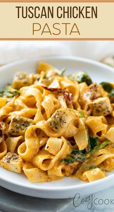 Tuscan Chicken Pasta with chicken, spinach and sundried tomatoes Pappardelle Recipe, Pasta One Pot, Tuscan Chicken Pasta, Seasoned Chicken, Tuscan Chicken, Favorite Recipes Dinner, Pasta Dinners, Pasta Dinner Recipes, Chicken Pasta Recipes