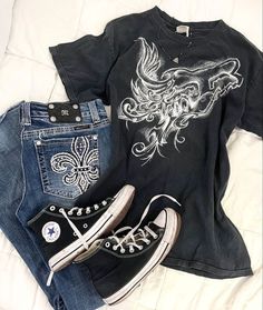 Elena Gilbert Outfit, Coquette Grunge Aesthetic, Trashy Clothes, Converse Vintage, Outfit Coquette, Twilight Bella, Girls Y2k, Coquette Grunge