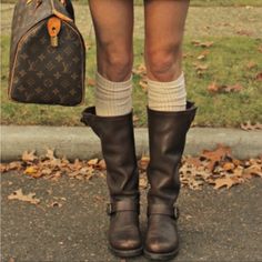 Gently Used Pair Of Veronica Frye Boots Frye Veronica Boots, Frye Boots Outfit, Nyc Autumn, I Love Coffe, Boots Aesthetic, Autumn Boots, Frye Veronica, Mazzy Star, Boots Tall