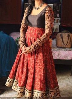 Kalamkari Anarkali Designs, Kalamkari Anarkali, Anarkali Designs, Kalamkari Dresses, Long Blouse Designs, Simple Frock Design, Designer Anarkali Dresses, Long Gown Design