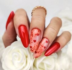 St Valentine Nails, Gold Tip Nails, Purple Glitter Nails, Spring Nail Trends, Valentine Nails, Nail Shimmer, Trendy Nail Art Designs, Polka Dot Nails