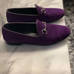 Purple Gucci Loafers Size 37 Euro ***Note*** I Usually Wear A Size 38 Euro And These Fit Perfectly. In Us Shoe Size I Am An 8. Gucci Suede Loafers With Leather Sole, Gucci Suede Formal Loafers, Gucci Suede Loafers For Formal Occasions, Gucci Loafers, Shoes Gucci, Shoes Color, Gucci Shoes, Color Purple, Flat Shoes Women