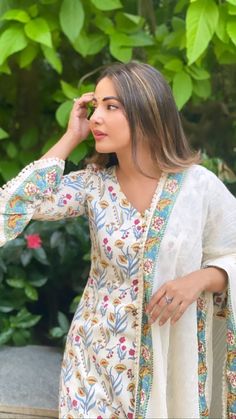 Printed Kurti Designs, Function Dresses, Simple Kurti Designs, Kurti Designs Party Wear, Sleeves Designs For Dresses, Kurta Designs Women