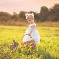 Easter Family Photos, Easter Portraits, Toddler Photos, Toddler Photography, Spring Pictures