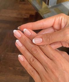 Nails Summer 2023, Nails Oval, French Manicure Nails, Subtle Nails, Nails 2023, Oval Nails, Neutral Nails, Clean Nails, Nails Summer