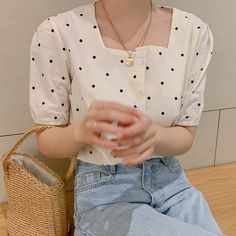 Áo Blu, Korean Girl Fashion, Ulzzang Fashion, Trendy Clothes For Women, Kpop Fashion, Korean Outfits, Casual Style Outfits, Teen Fashion Outfits