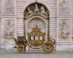 Cinderella Aesthetic, Royalty Core, Breathing Fire, Royal Core, Fairytale Aesthetic, Royal Aesthetic, Have Courage And Be Kind, Chateau France, Horse Drawn