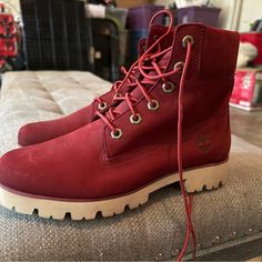 Maroon. Size 9. Like New Red Timberland Boots Women, Timberlands Shoes, Timberlands Women, Timberland Shoes, Timberland Boots, Lace Up Boots, Shoe Laces, Like New, Lace Up