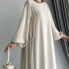 Shop qalbcouture's closet or find the perfect look from millions of stylists. Fast shipping and buyer protection. High quality material Dreamy dress Made in Turkiye Summer 2016 Outfits, Abaya Outfit Ideas, Long Modest Dresses, Outfits With Skirt, Elegants Outfits, Outfits Ideas Winter, 2016 Outfits, Modest Abaya, Luxurious Party