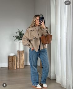 Trenchcoat Outfit, Skandinavian Fashion, Cropped Coat, Outfit Trends, Cute Fall Outfits