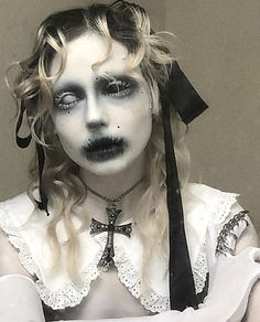 Haunted House Makeup, Maquillage Goth, Ghost Makeup, Halloweenský Makeup, Creepy Makeup, Alt Makeup, Alternative Makeup