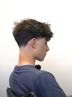 Mens Haircuts Thick Hair, Textured Hairstyles, Mid Fade Haircut, Taper Fade Curly Hair, Low Fade Haircut