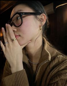 Mulan Bae, Crewneck Outfit, Cute Glasses Frames, Bright Fashion, Glasses Men, Blog Inspiration, Poses For Photos, December 11