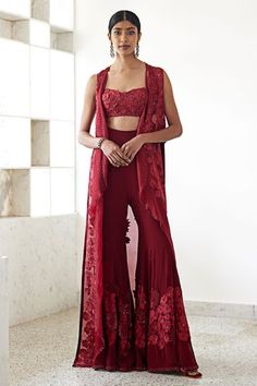 Shop for Mishru Leyla Floral Embroidered Curve Jacket Pant Set for Women Online at Aza Fashions Ethnic Crop Top, Indian Crop Tops, Halter Tops Outfit, Diwali Dresses, Cape Set, Sangeet Outfit, Designer Kurti Patterns, Embroidered Pants, Traditional Indian Outfits