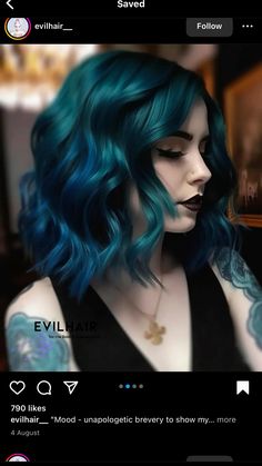 Short Blue Hair, Emerald Hair, Vestidos Anime, Girl Hair Dos, Creative Hair Color, Hair Tint, Goth Hair