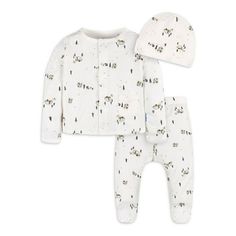 Dress your baby in a charming and comfortable babys first outfit! Our Take-Me-Home outfit is the perfect ensemble for his special journey home. Crafted from 100% cotton, this outfit is gentle on sensitive skin, ensuring his comfort from day one. The loose-fitting shirt is designed to be delicate on his healing belly button, and the cozy footie pants feature a comfort-stretch waistband for a secure, comfy fit. And when it's time for cleaning, this outfit is machine washable, keeping it clean and ready to wear again. Welcome your baby home in style and comfort with our Take-Me-Home Set. Our essentials have been independently certified with STANDARD 100 by OEKO-TEX so that you dont have to worry about harmful substances. This pack includes a cap, shirt, and pants. Size: Preemie.  Color: Off-W Cotton Bedtime Sets For Winter, Winter Cotton Bedtime Sets, Cotton Winter Bedtime Sets, Cotton Sets For Bedtime In Winter, Winter Matching Cotton Set, Fitted Cotton Bedtime Set, Fitted Cotton Sleepwear Sets For Bedtime, Cute Cream Cotton Set, Playful Cream Cotton Sets