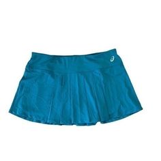 Bring A New Sense Of Style To The Court With The Asics Women’s Cloud Skort For Tennis Players. 100% Polyester. 143631. Approx Measure: Waist 16.5” Length 13” Smoke Free Home!!!! # 77 C2 Casual Blue Sports Skort, Casual Blue Tennis Skirt For Sports, Fitted Blue Tennis Skirt For Sports, Fitted Blue Skort For Sports, Blue Tennis Skirt For Sports, Blue Sports Skort With Pockets, Stretch Blue Tennis Skirt With Pockets, Blue Stretch Tennis Skirt With Pockets, Blue Sports Skirt Short Length