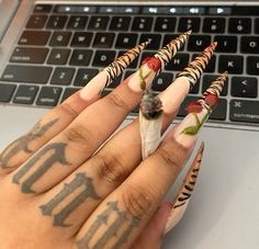 Oldies Nails, Sun Aesthetics, Vacay Fits, Cult Leader, Crazy Nail Art, Punk Nails