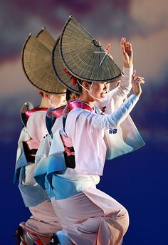 Awa odori dancers, Japan All About Japan, Japanese People, Japan Culture, We Are The World, Lets Dance, Dance Art, Maneki Neko