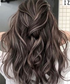 Black Hair Balayage, Brown Hair Inspo, Ash Blonde Hair, Brown Hair Balayage, Hair Color Balayage, Hair Inspiration Color, Hair Inspo Color