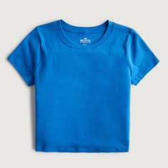 A Comfortable T-Shirt Made With 100% Super Soft Cotton, Designed With A Comfortable Slim Fit, Crew Neckline And Short Sleeves. Slim Fit. **This Top Is The Long Length (Regular Length Is 19")** Sleeve Length: 12" Body Length: 22" Body:100% Cotton Machine Wash Cold, With Like Colors Only Non-Chlorine Bleach Tumble Dry Low Low Iron If Needed Do Not Dry Clean Preppy Tops, Preppy Shirt, Comfortable In Your Own Skin, Trendy Outfits For Teens, Cute Outfits For School, Simple Trendy Outfits, Hollister Tops